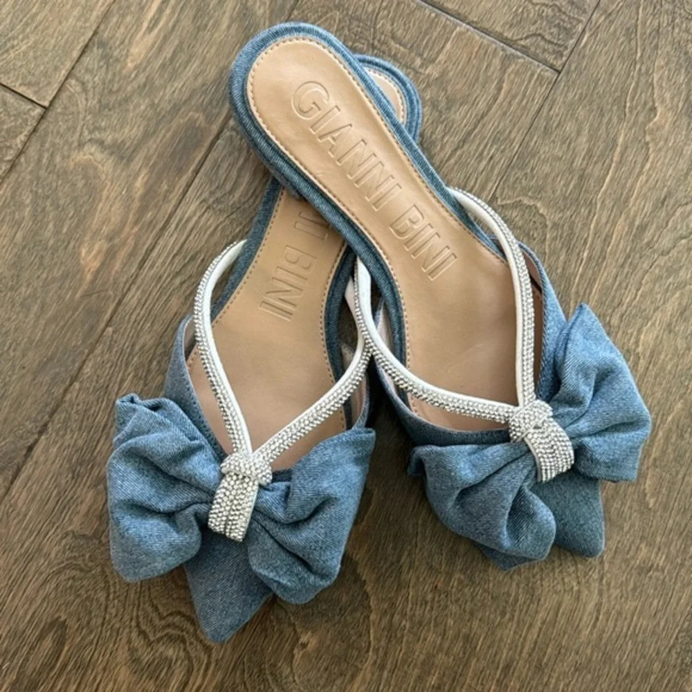 Gianni Bini Andrei Blue Denim Bow and Rhinestone Slip On Flats Mules Size 7.5